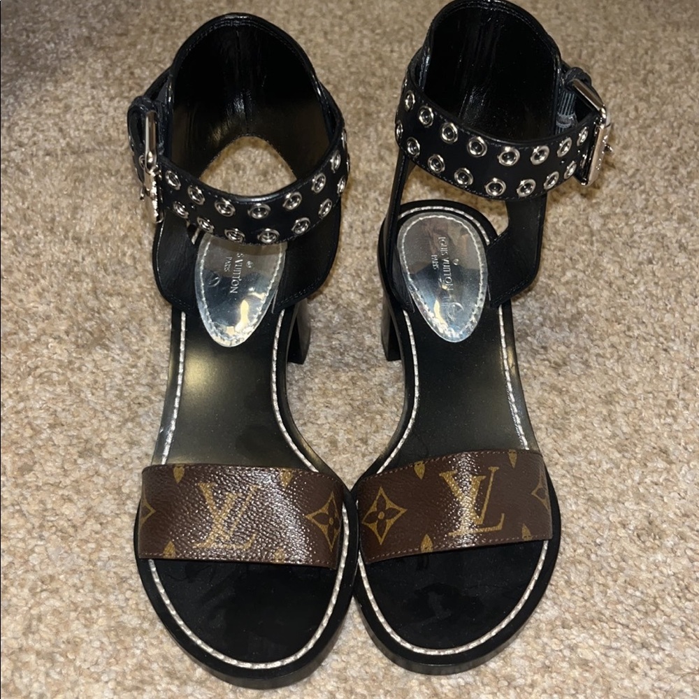 authentic new louis vuitton sandal heels
